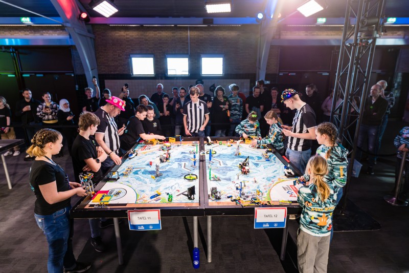 Jongeren tonen technologisch talent: finale FIRST LEGO League